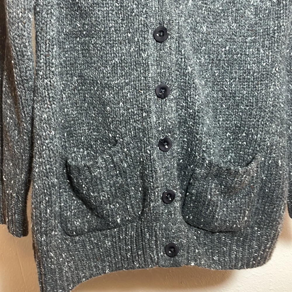 Chadwick’s of Boston cardigan Sweater - Picture 3 of 4